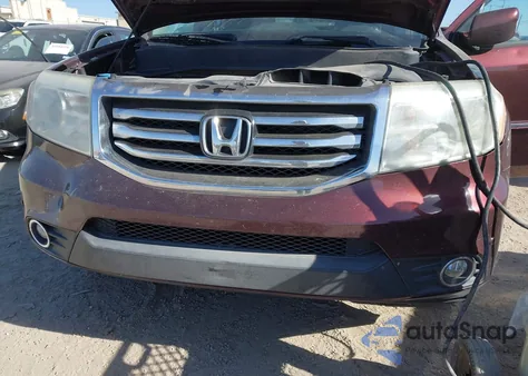 2012 Honda Pilot Touring z USA, uszkodzony, nr VIN 5FNYF4H90CB044212